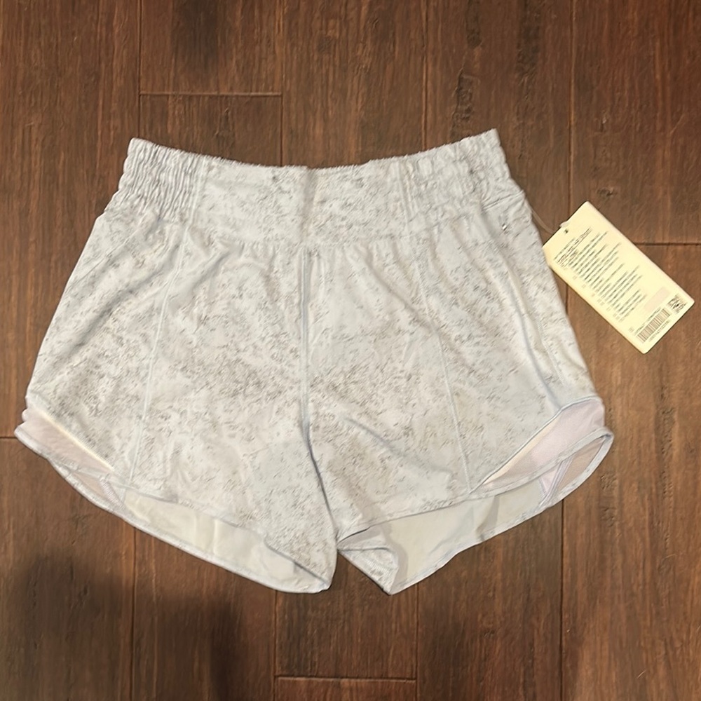 Hotty Hot High-Rise lined short 4” lululemon